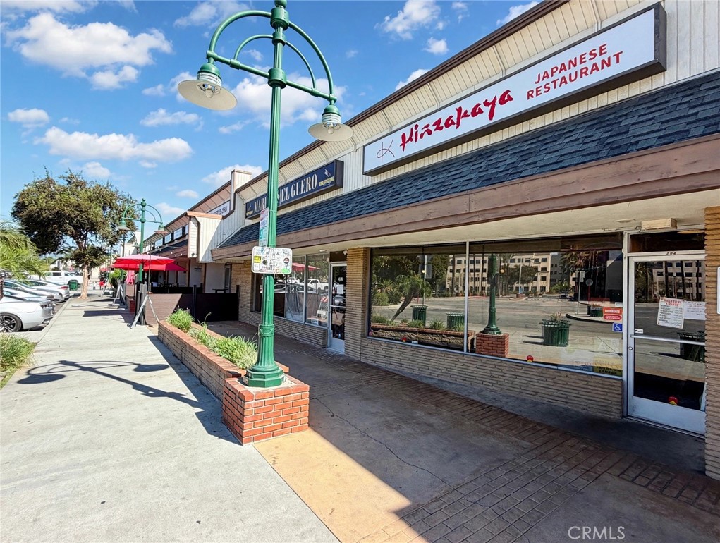 204 S Glendora Avenue Property Photo 1