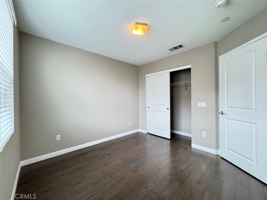 150 E Commercial Property Photo 21