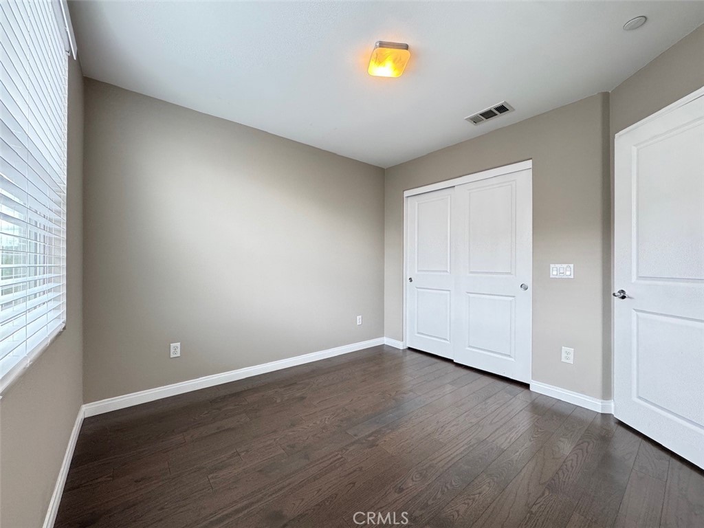 150 E Commercial Property Photo 22