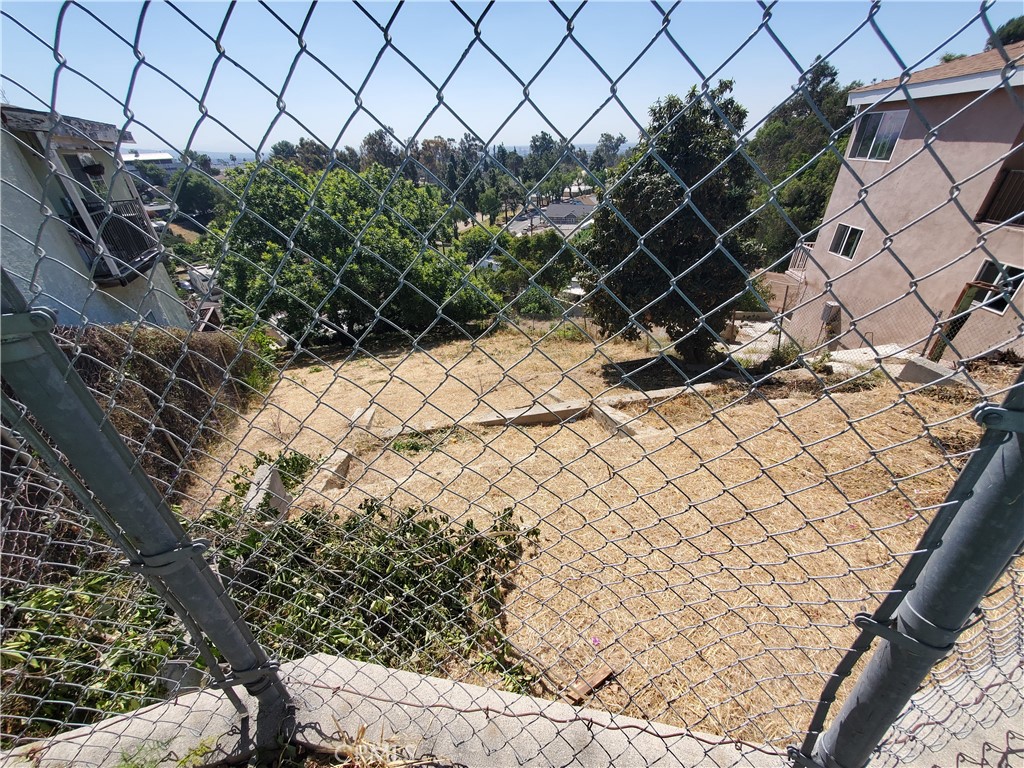 1186 N Bonnie Beach Place Property Photo 1