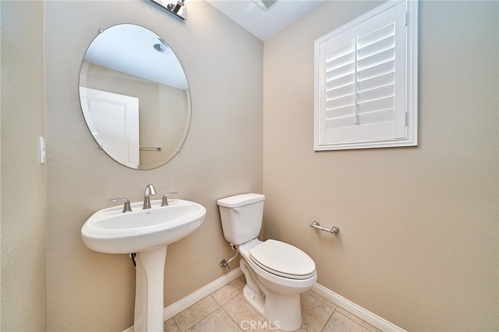 1324 N Macneil Drive Property Photo 29