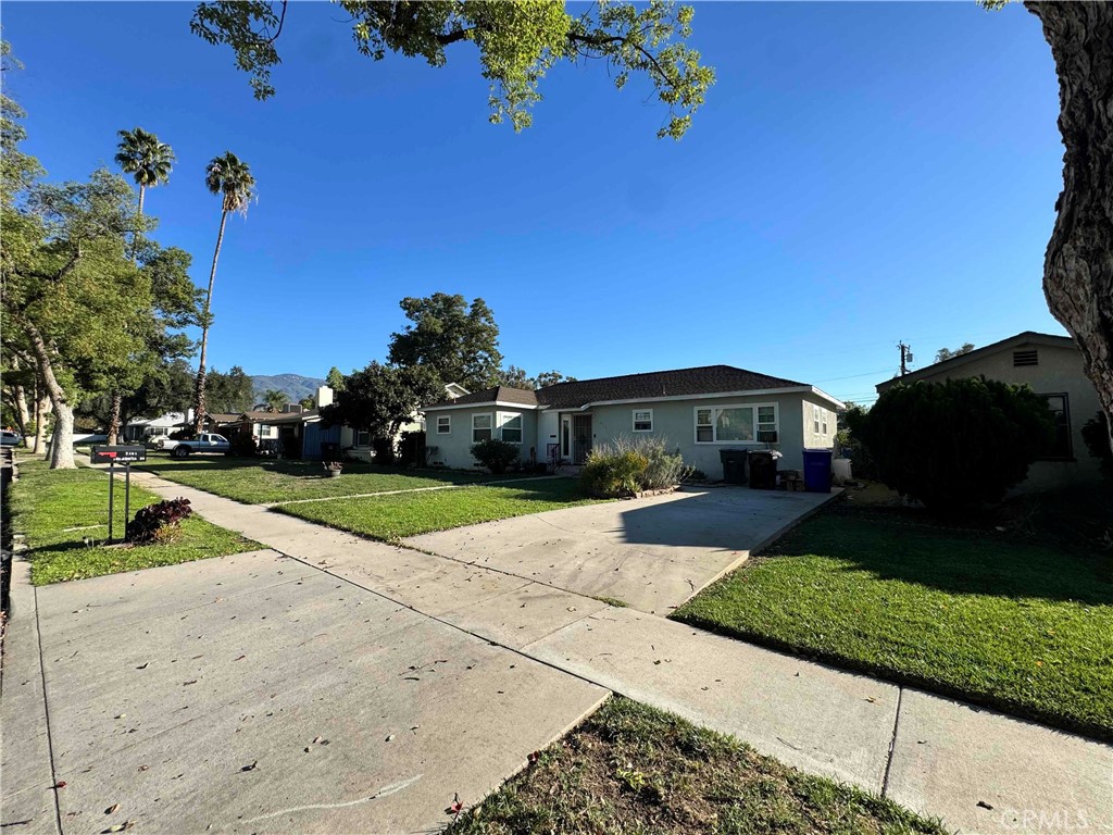 2765 Fremontia Property Photo 1