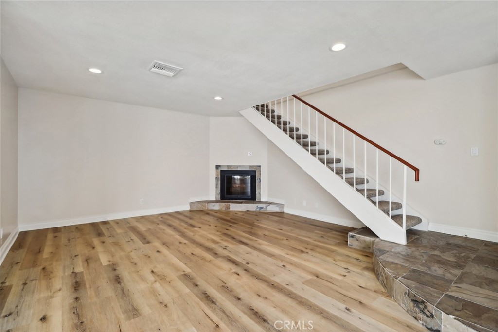 3728 Summershore Lane Property Photo 6