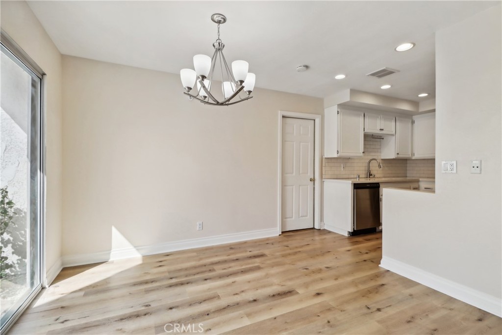 3728 Summershore Lane Property Photo 9