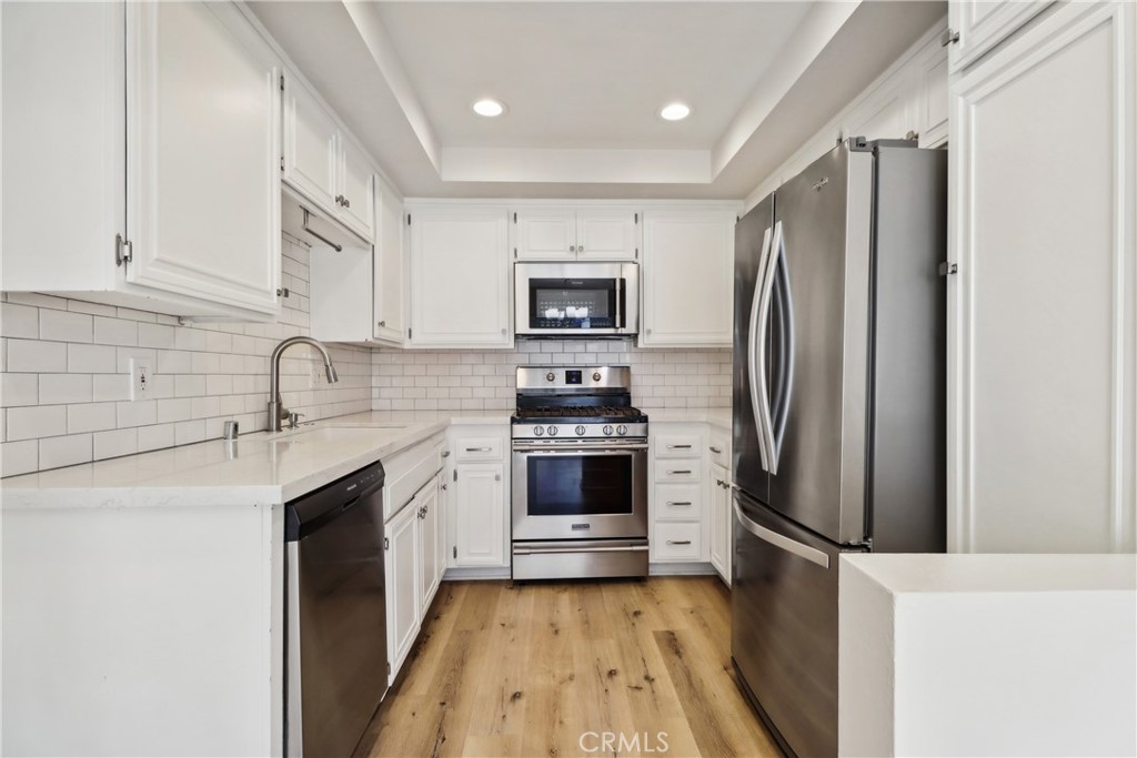 3728 Summershore Lane Property Photo 13