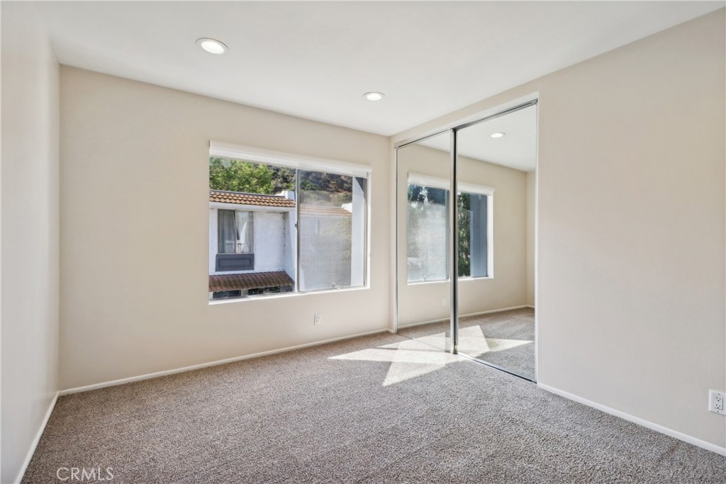 3728 Summershore Lane Property Photo 17