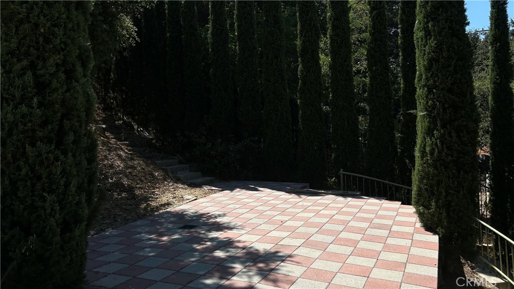 7132 Highcliff Trail Property Photo 3