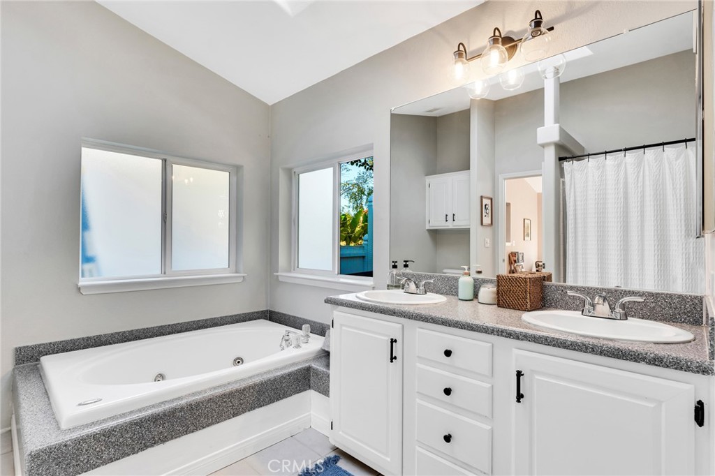 1169 Aztec Property Photo 19