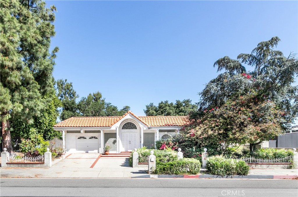 17113 Lisette Street Property Photo 1