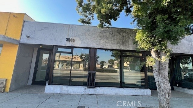 3505 W Beverly Boulevard Property Photo 7