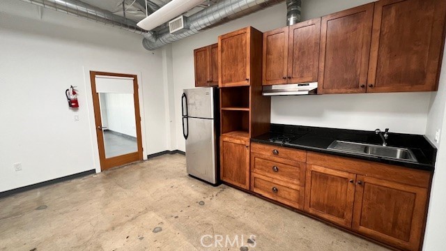 3505 W Beverly Boulevard Property Photo 8