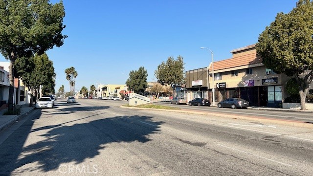 3505 W Beverly Boulevard Property Photo 16
