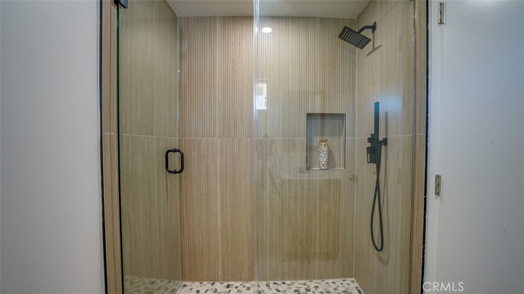 16347 Tupper Street Property Photo 19