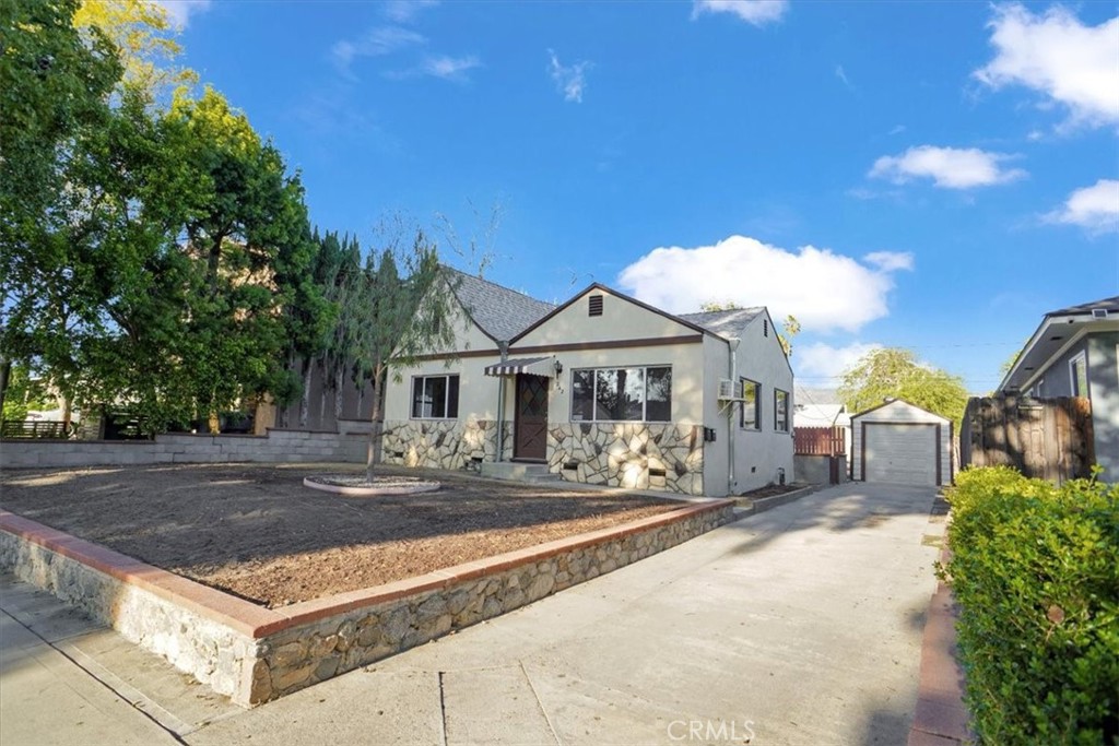 242 N Orchard Drive Property Photo