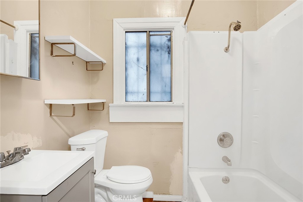 1431 Silver Lake Boulevard Property Photo 17