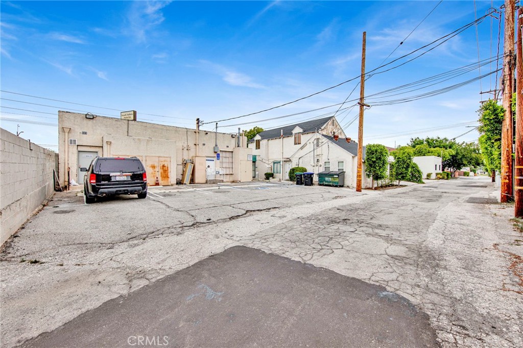 1510 W Verdugo Avenue F Property Photo 2