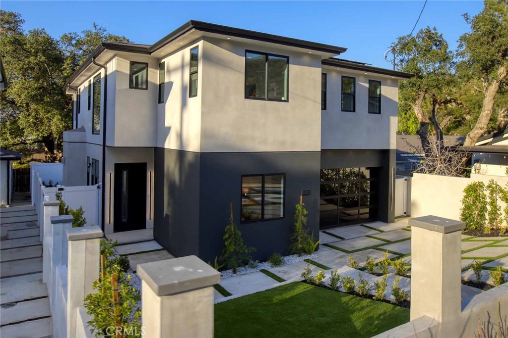 8409 Cora Street Property Photo