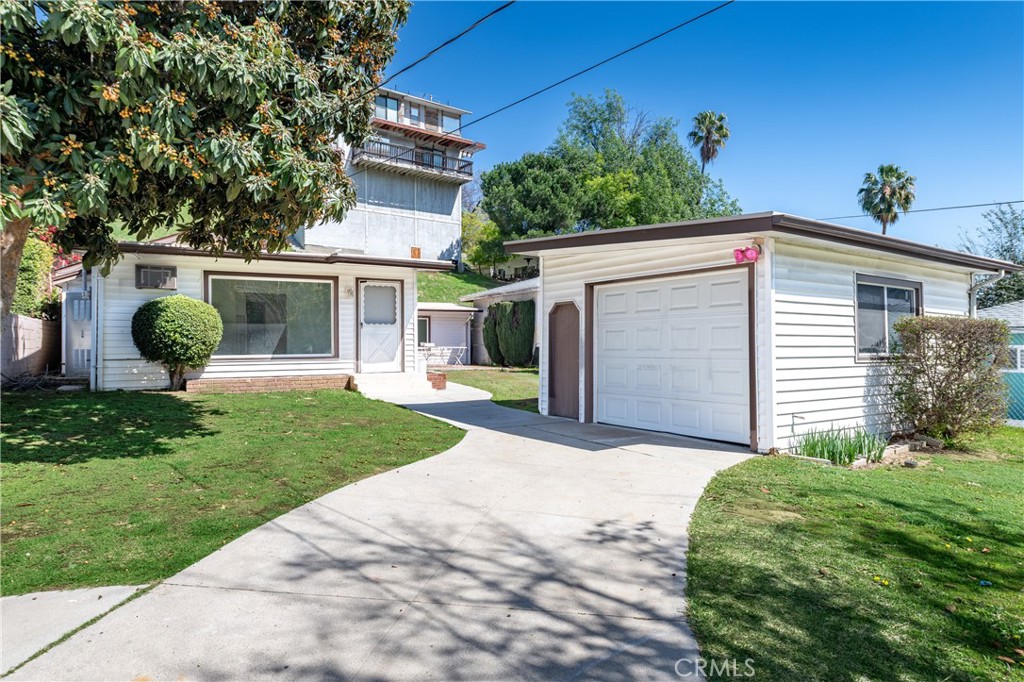 3757 York Boulevard Property Photo