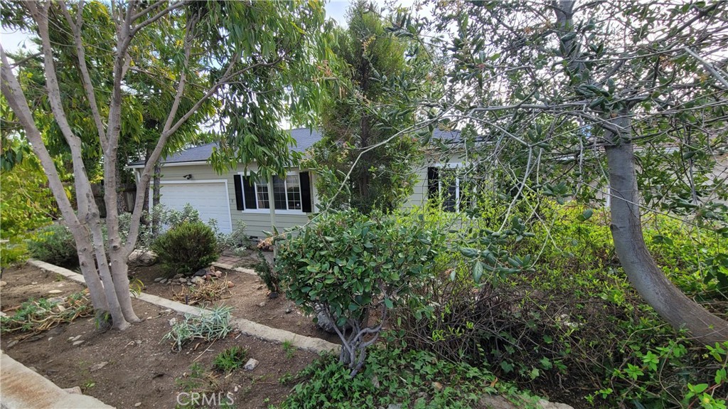 3000 Henrietta Ave. Property Photo