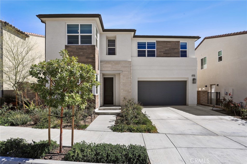 19152 Blackthorn Drive Property Photo