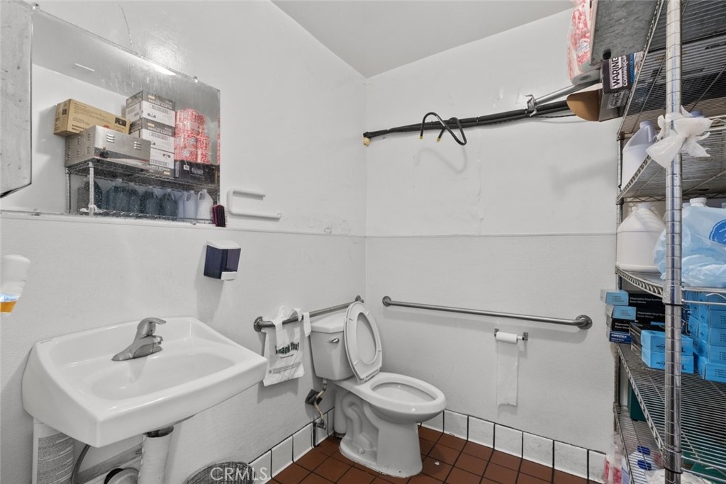 920 N Bonnie Beach Place Property Photo 15