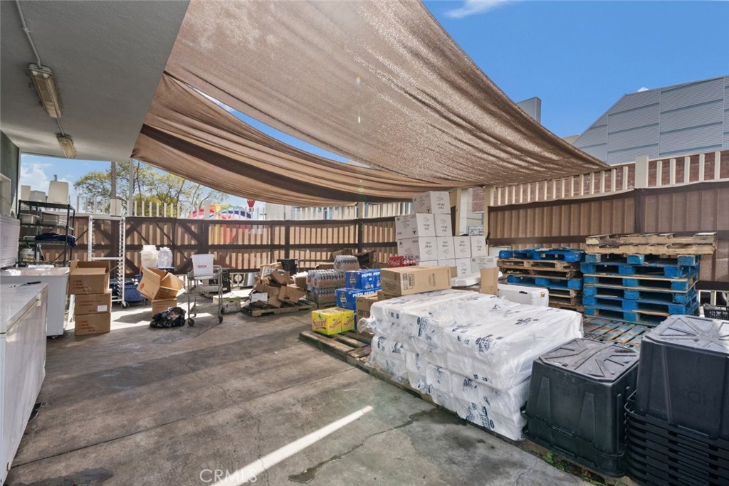 920 N Bonnie Beach Place Property Photo 16