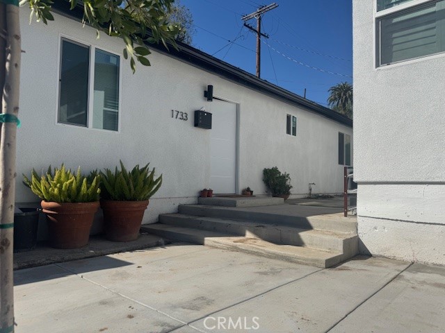 1733 N Avenue 53 Property Photo