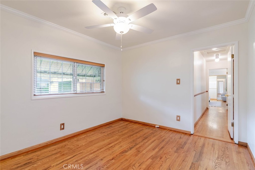 835 N Lincoln Street Property Photo 17