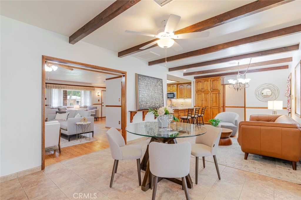 835 N Lincoln Street Property Photo 31