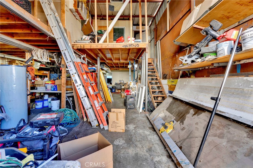 3226 N San Fernando Boulevard Property Photo 21