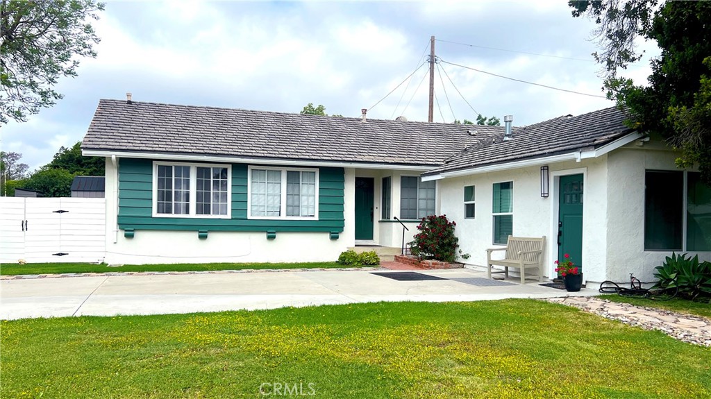 11529 De Celis Place Property Photo 1