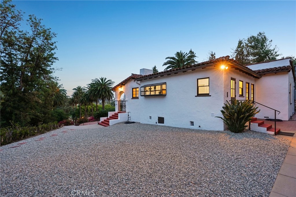 5337 La Roda Avenue Property Photo 36