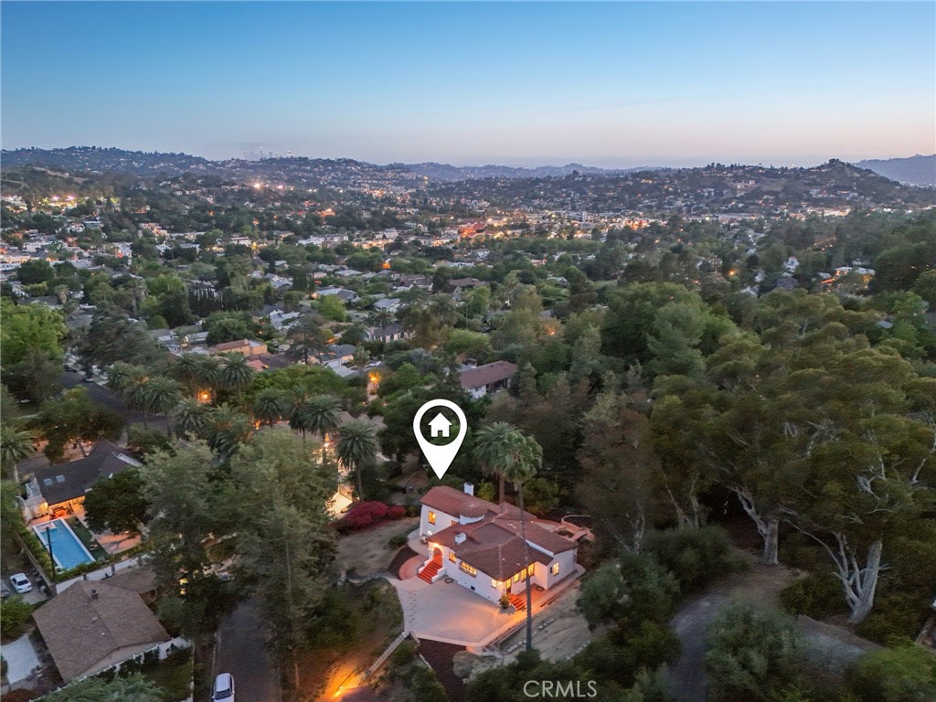 5337 La Roda Avenue Property Photo 40
