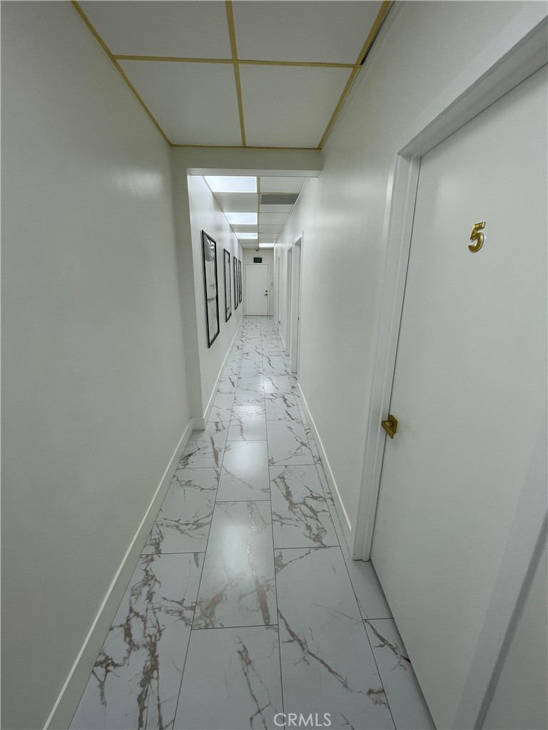 2621 Honolulu Avenue Property Photo 11