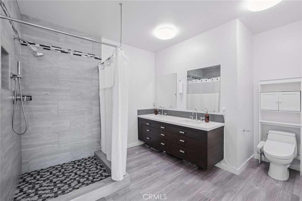 4834 Farquhar Street Property Photo 19