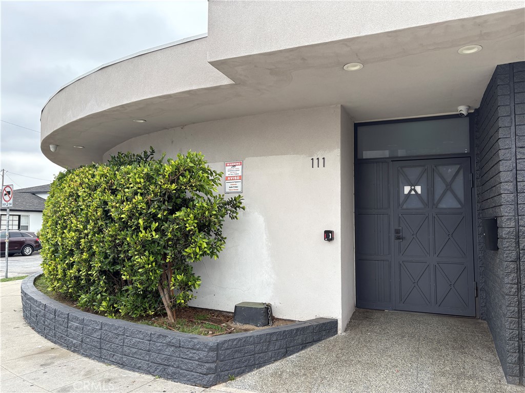 111 S Garfield Avenue Property Photo 1