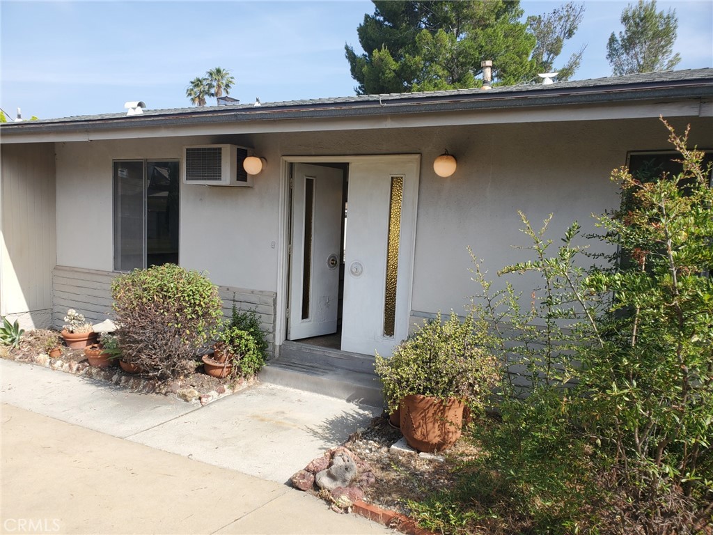8720 Mulberry Drive Property Photo 1