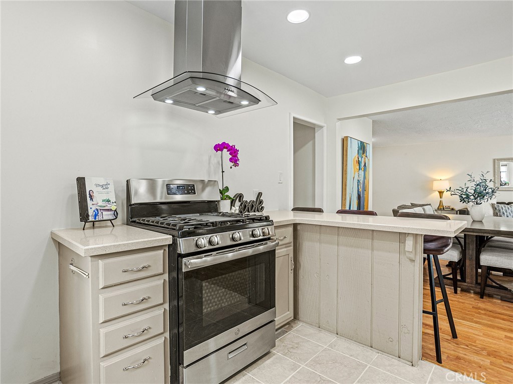 1234 N Pass Avenue Property Photo 6