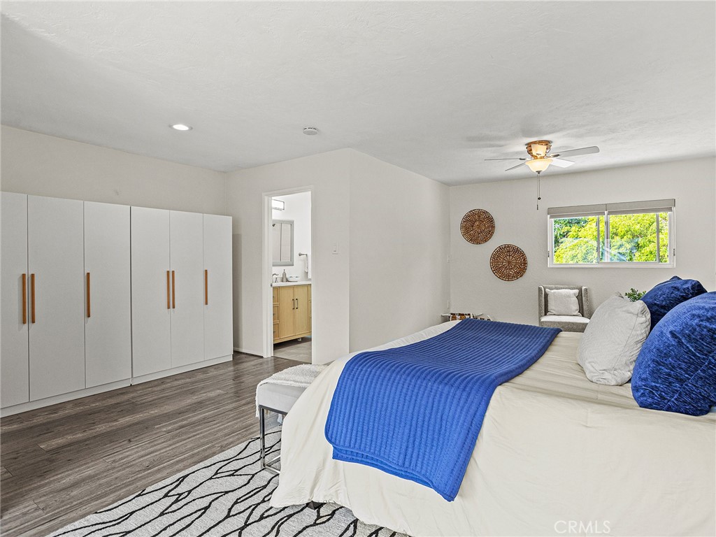 1234 N Pass Avenue Property Photo 24