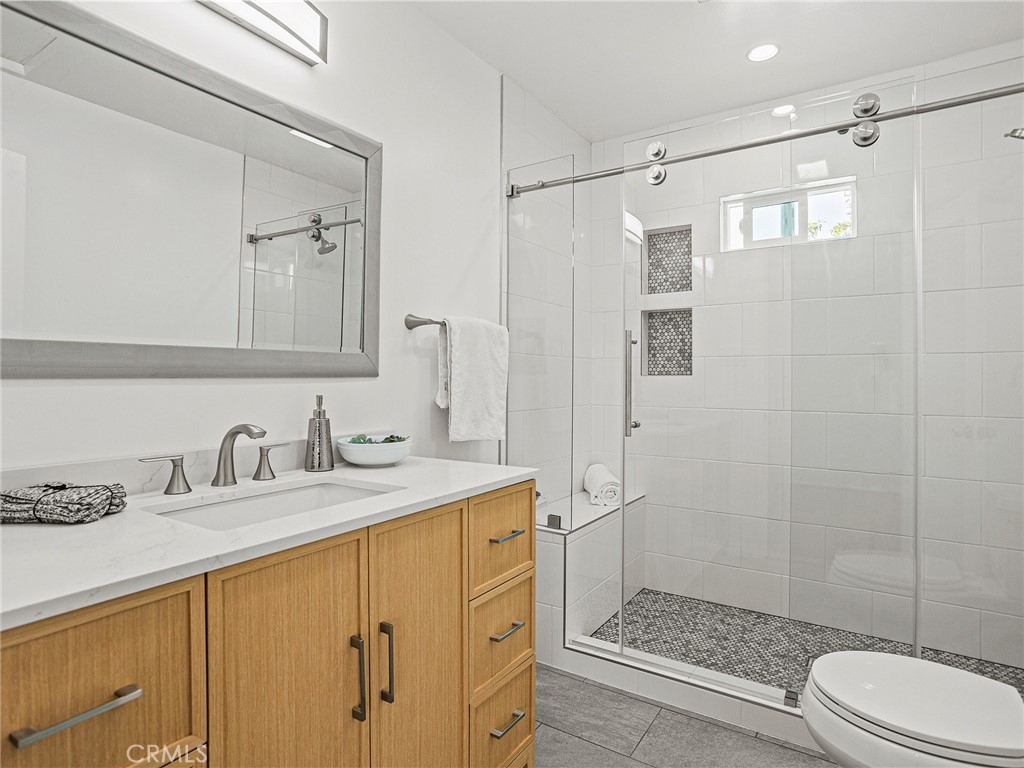 1234 N Pass Avenue Property Photo 27