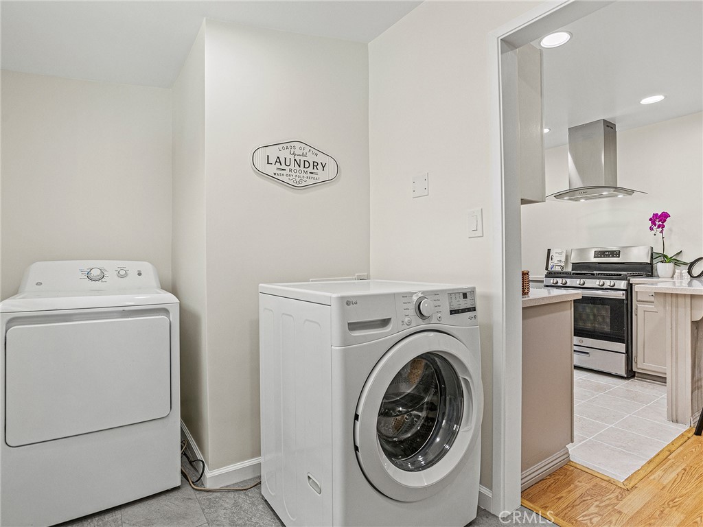 1234 N Pass Avenue Property Photo 32