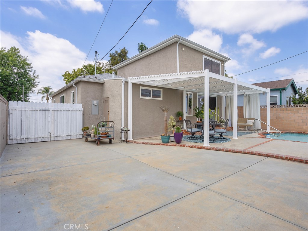 1234 N Pass Avenue Property Photo 40