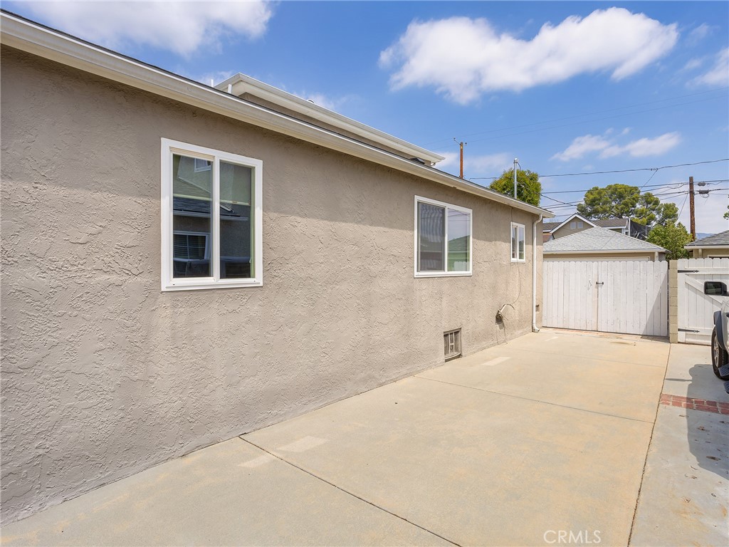 1234 N Pass Avenue Property Photo 48