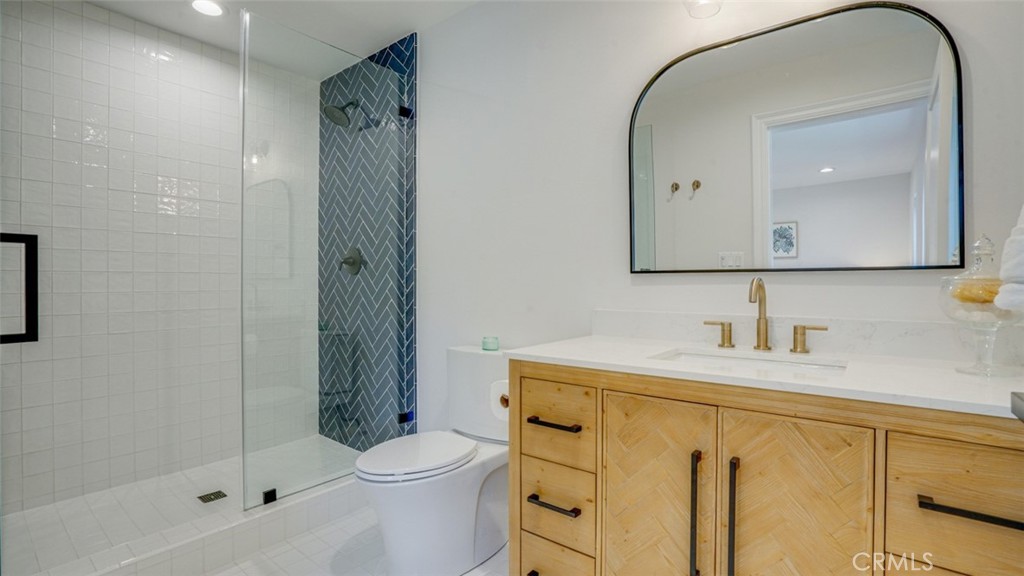22914 Gershwin Drive Property Photo 33