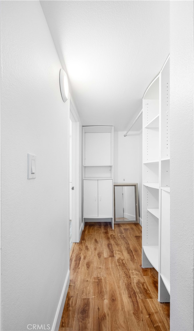 7924 Woodman Avenue 20 Property Photo 16