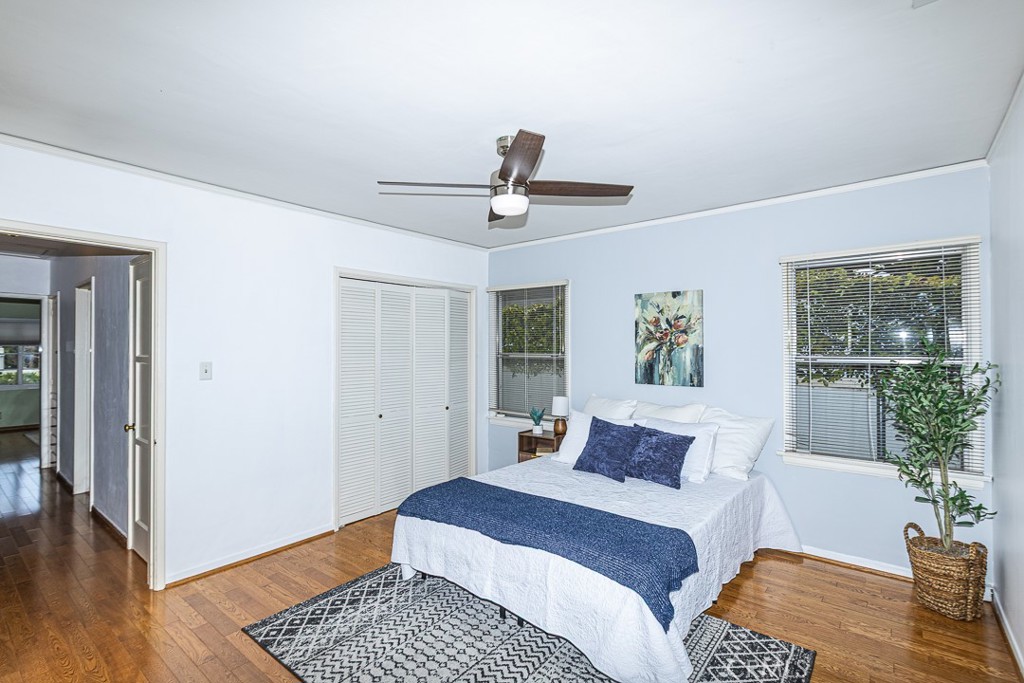 11559 Blix Street Property Photo 22
