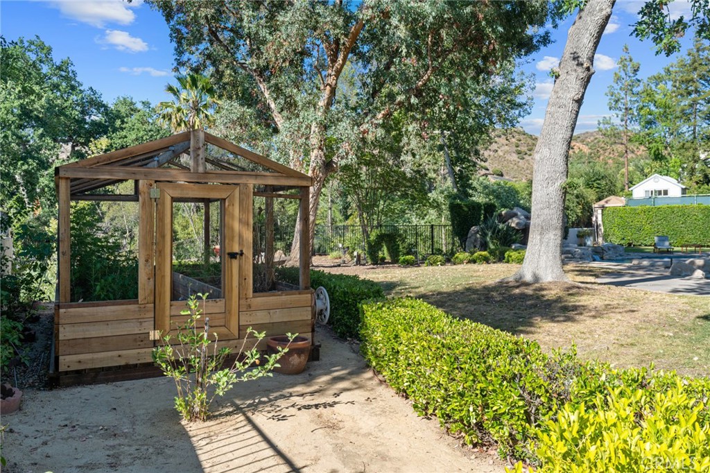 28925 Medea Mesa Road Property Photo 43