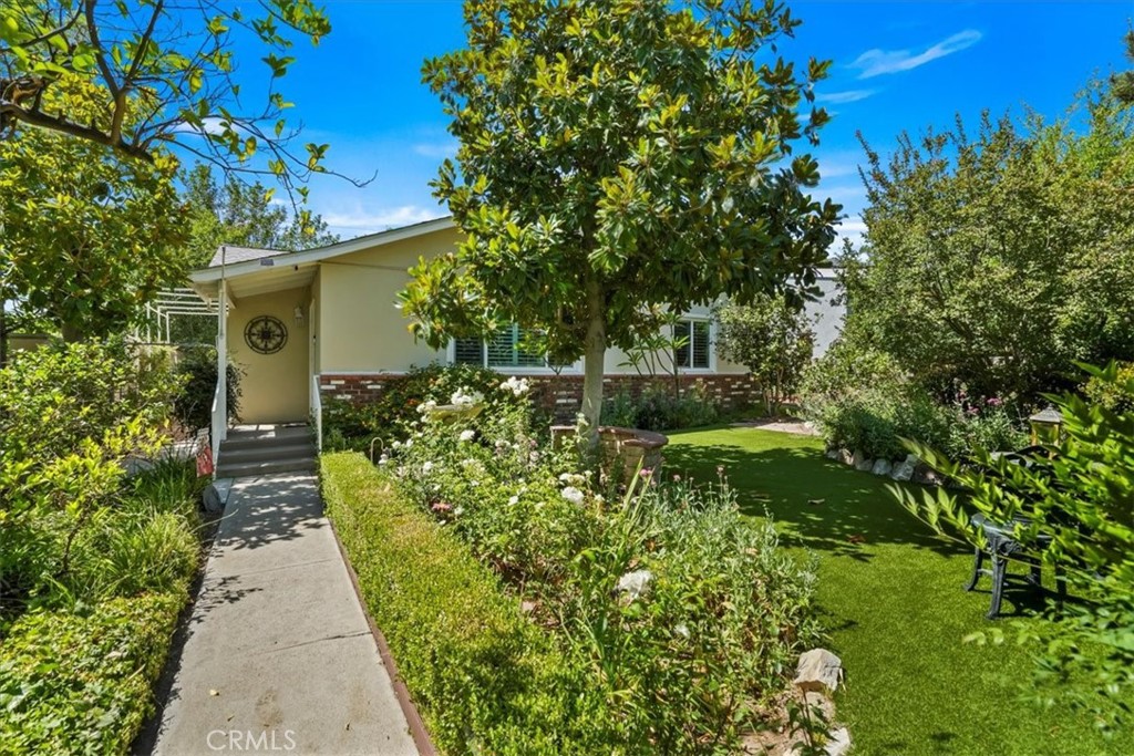 13239 Sayre Street Property Photo 1