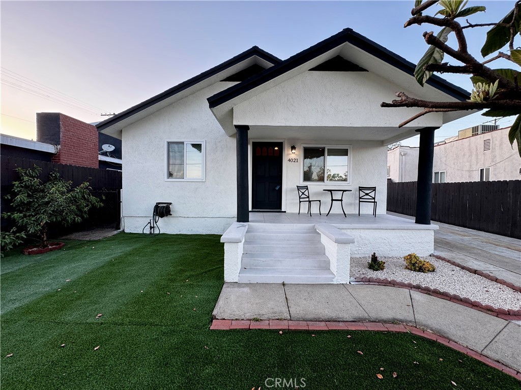 4021 York Boulevard Property Photo 1