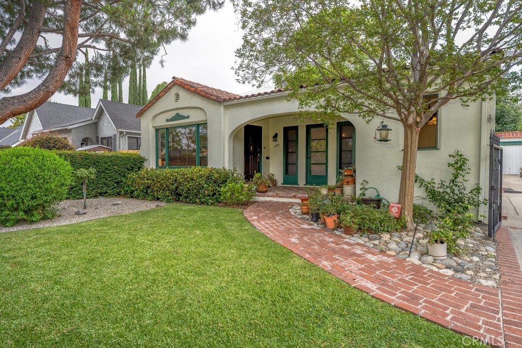 1897 Wagner Street Property Photo 1